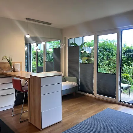 Bright New 43m2 With A Beautiful Garden * Mnichov